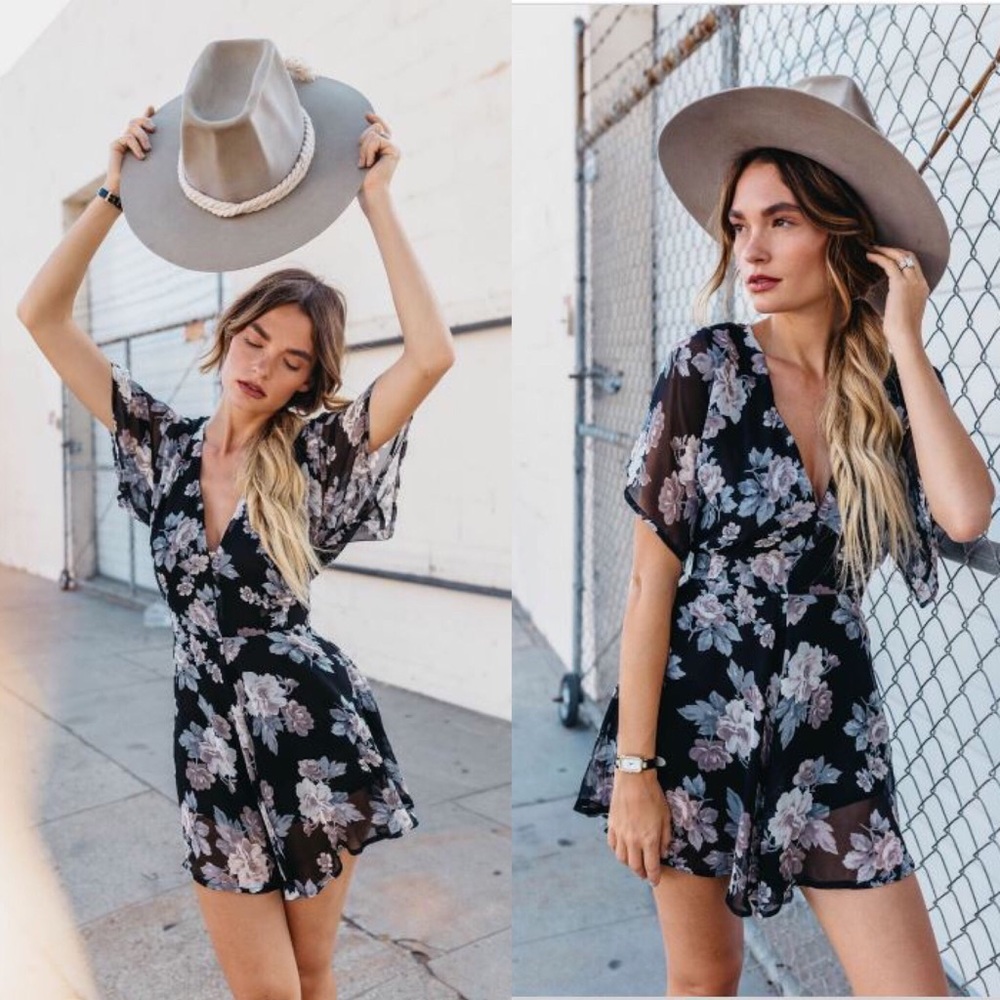 V-Neck Floral Sheer Playsuit Romper